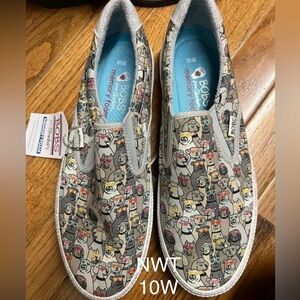Bob’s by sketchers slip ons
